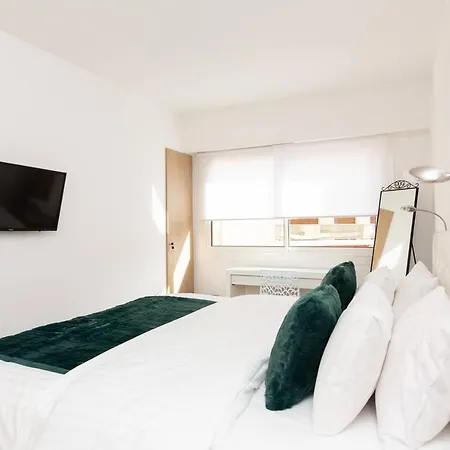 Apartment Brand New 2 Bedrooms Next To Croisette !