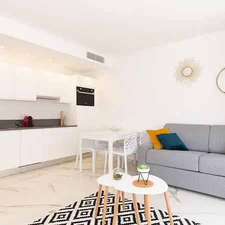 Apartment Brand New 2 Bedrooms Next To Croisette ! *