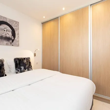 Brand New 2 Bedrooms Next To Croisette !